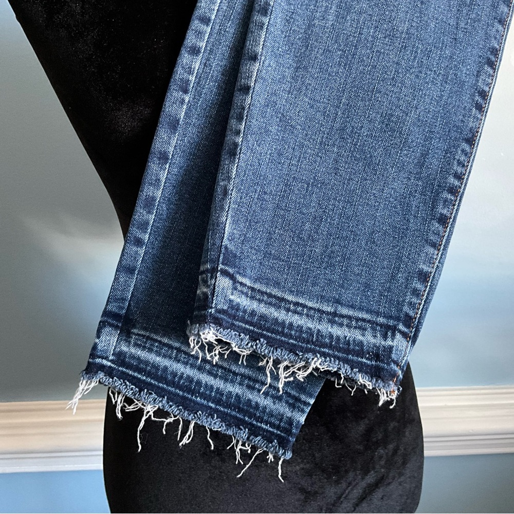 EUC Talbots 23.5” Skinny Ankle 6P Unfinished Raw Edge Hem